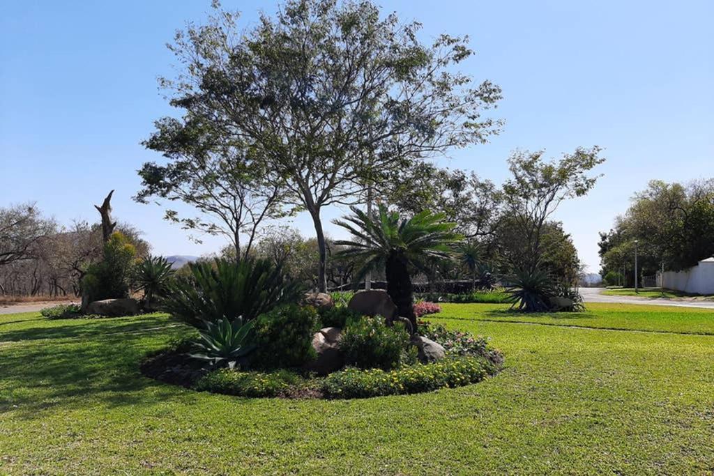 Kruger Southern Cross Malalane Exterior foto
